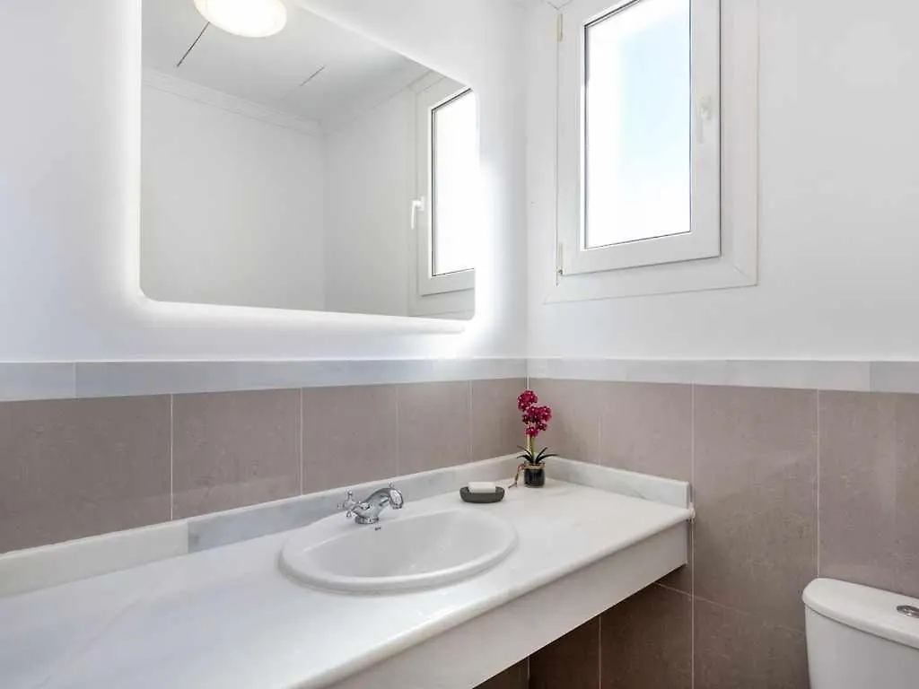 Villa Con Piscina Climatizada Y Vistas Al Golf Spain