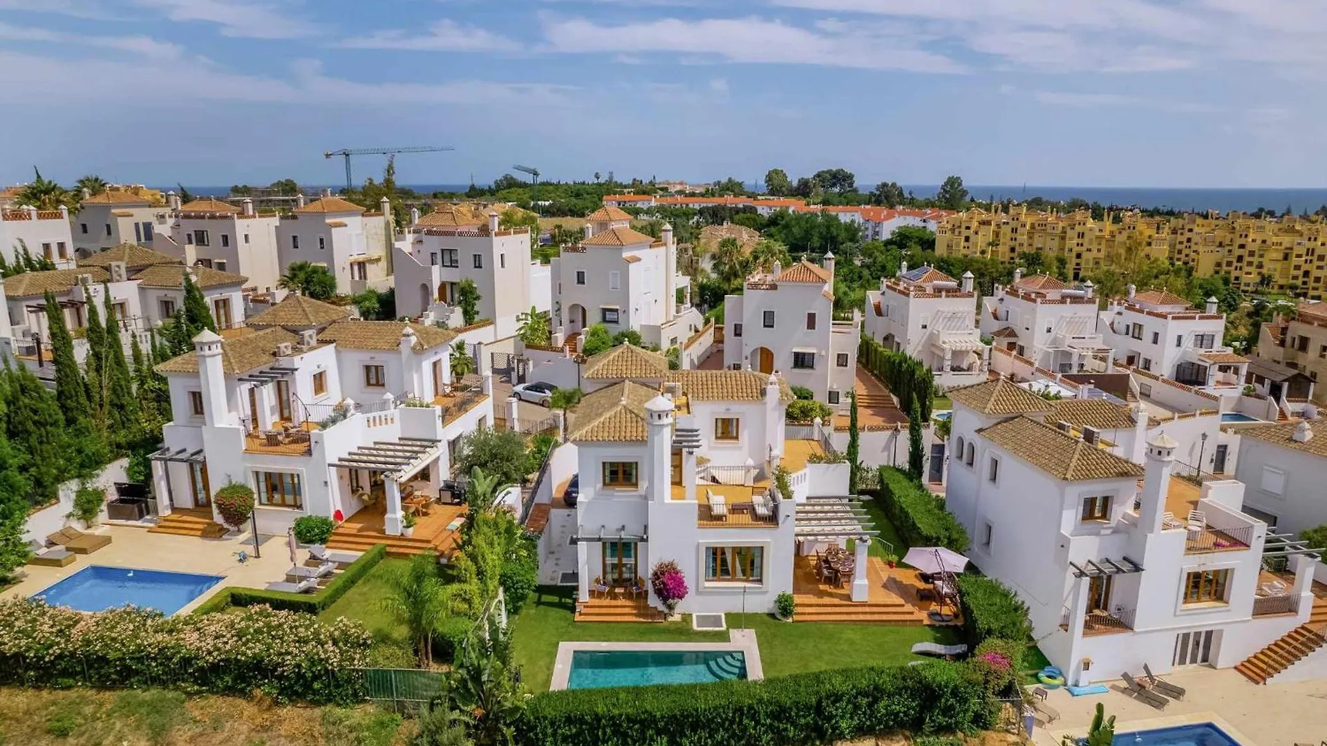 Villa Con Piscina Climatizada Y Vistas Al Golf 0*, Estepona Spain