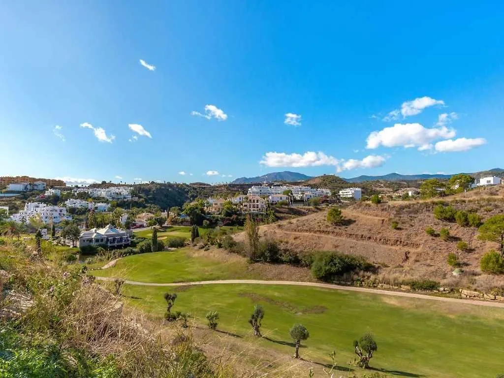 Villa Con Piscina Climatizada Y Vistas Al Golf 0*, Estepona Spain