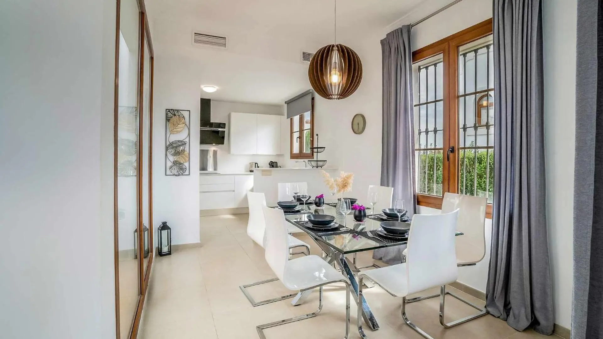 Villa Con Piscina Climatizada Y Vistas Al Golf